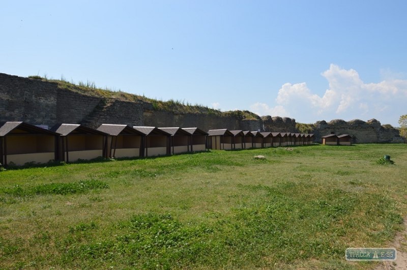 Новые МАФы появились на территории Аккерманской крепости, известный одесский историк возмущен