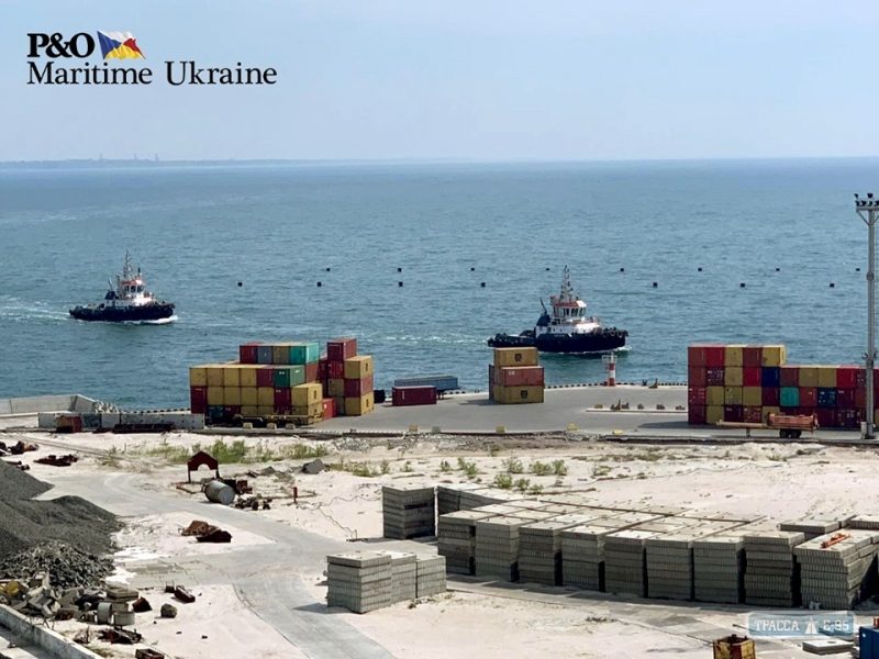 Международная буксирная компания заходит в Одесский порт со второй попытки
