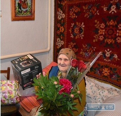 Жительница поселка Затишье Захаровского района отметила 106-й день рождения