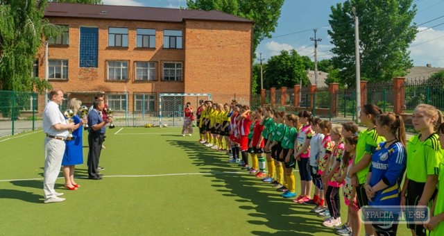 Турнир по мини-футболу среди девушек, приуроченный ко Дню защиты детей, прошел в Ананьеве