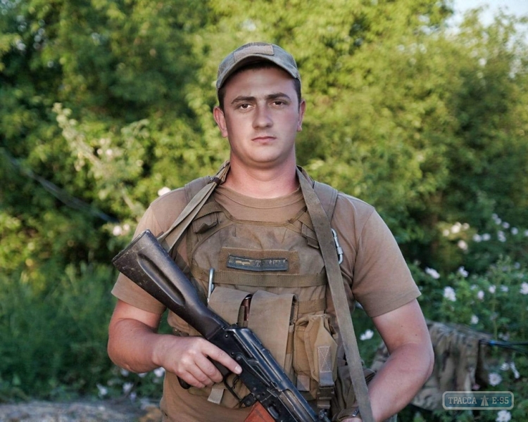 Боец одесской бригады морской пехоты погиб во время обстрела в районе Операции объединенных сил