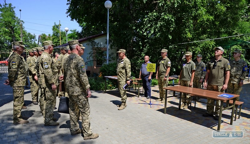Военные показали, как в Одессе разворачивать бригаду территориальной обороны (фото, видео)