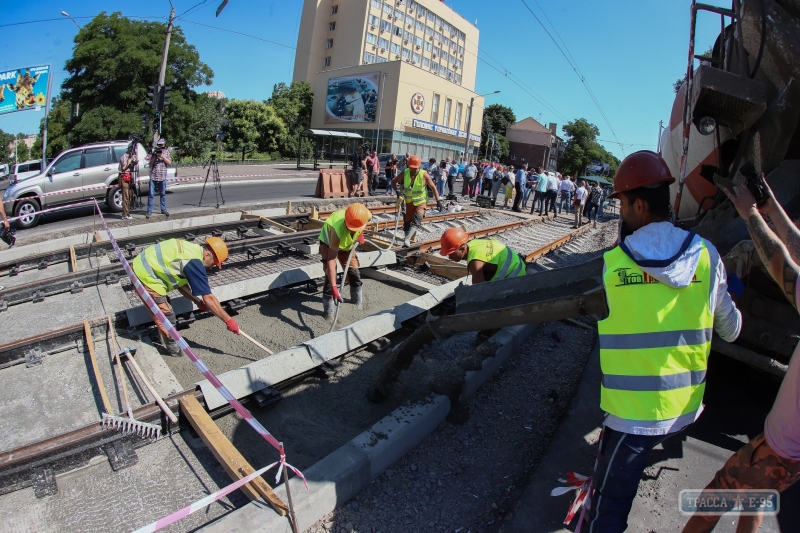 Капремонт крупного перекрестка на Молдаванке в Одессе планируется завершить в середине августа
