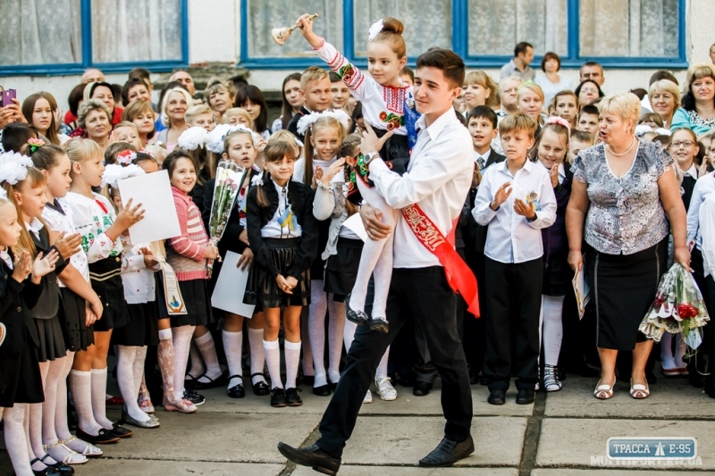 Департамент образования рекомендует одесским школам начать учебный год 3 сентября