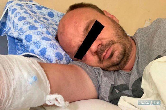 Муж кандидата в нардепы по Одесской области Ольги Полюганич изрезал ножом и ограбил фермера