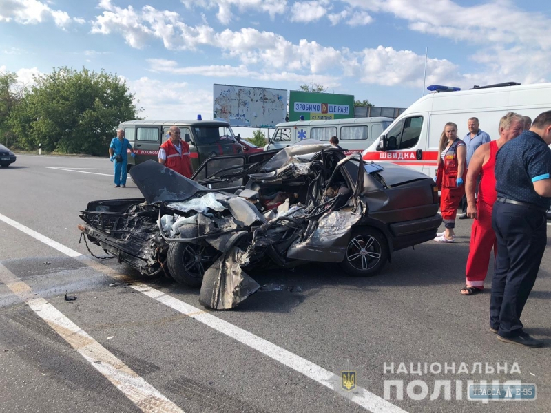 Смертельное ДТП произошло на трассе Одесса - Рени: погибли четыре пассажира, среди которых ребенок
