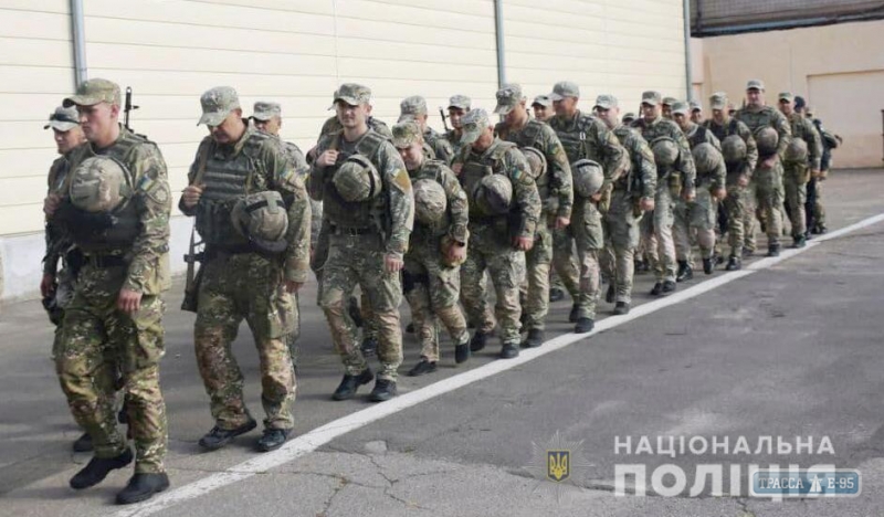 Очередная группа бойцов одесского батальона полиции 