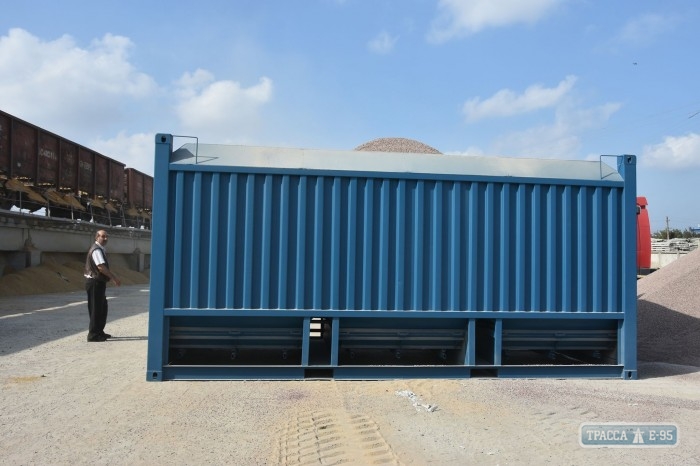 Судоремонтый завод в Черноморске получил возможность вывести свои контейнеры на международный рынок