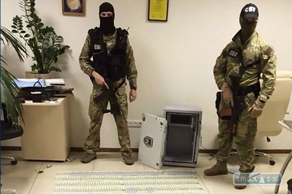 Спецслужбы раскрыли в Одессе масштабную схему мошенничества, организованную бывшими чиновниками