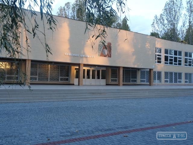 Три десятка одесских школ будут вынужденно работать в две смены