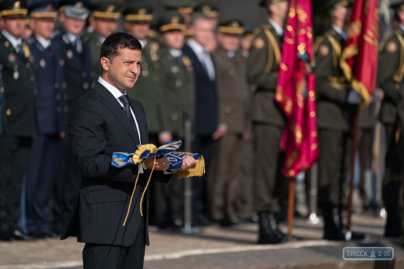 Президент присвоил почетные наименования боевым воинским частям, в том числе в Одесской области