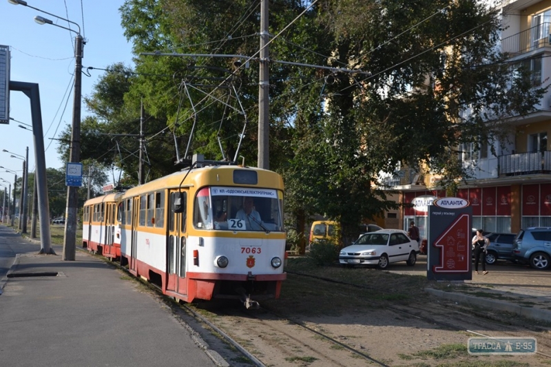 Двойные трамвайные вагоны вышли на маршруты в Одессе после летней паузы