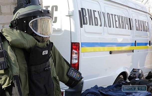 Полиция искала взрывчатку в здании мэрии Одессы