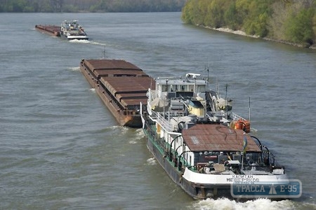 Правительство хочет найти инвестиции для обновления флота Дунайского пароходства