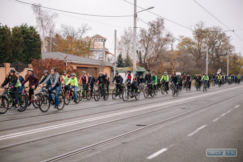 Одесситы потребовали от властей города создать нормальную инфраструктуру для велосипедистов