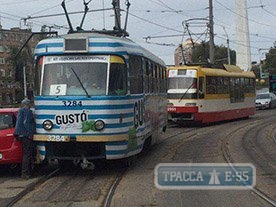 Авария на электрической подстанции остановила трамваи и троллейбусы в Одессе