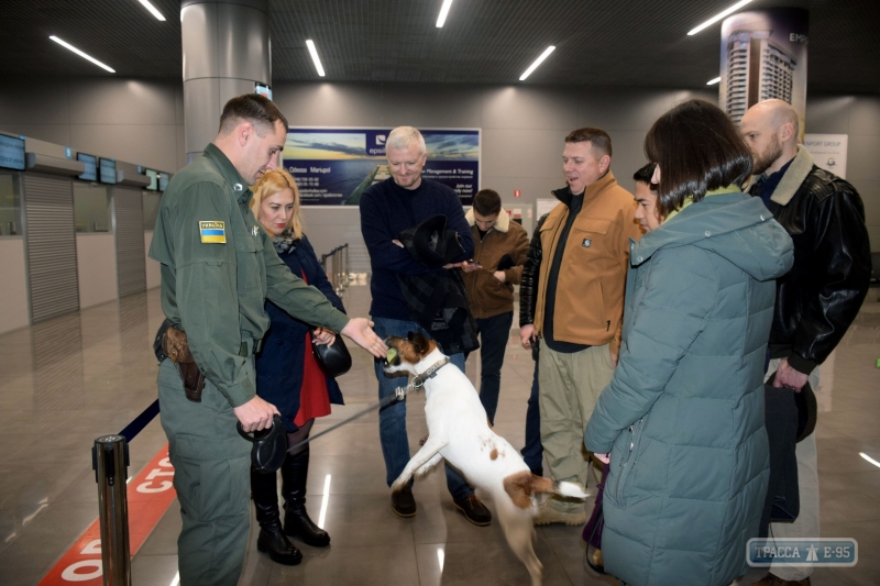 Таможенно-пограничная служба США проверила безопасность границы в Одесском аэропорту