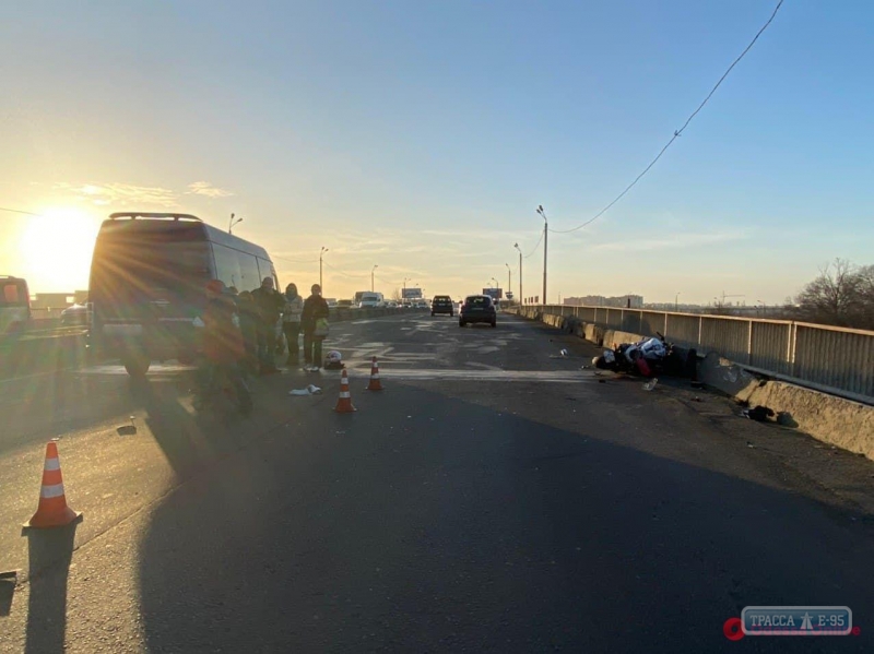 Мотоциклист погиб в ДТП на Овидиопольской дороге 