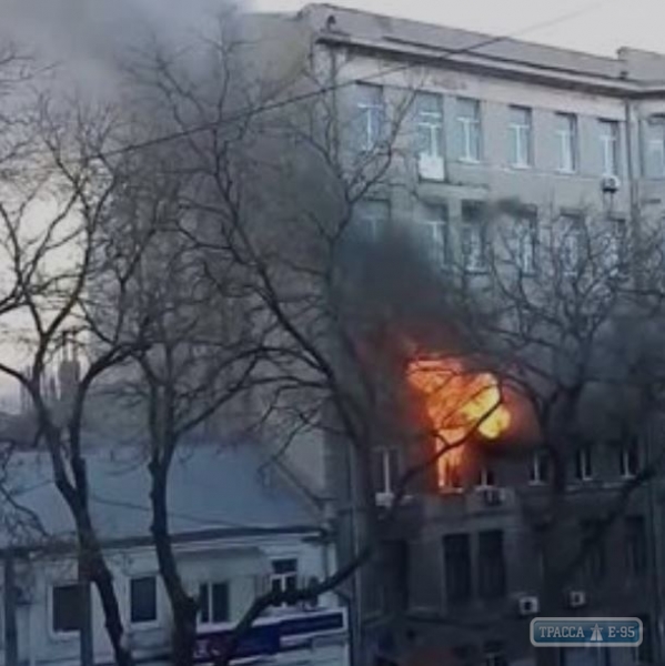 Обнаружено видео начала пожара в доме Асвадурова в Одессе (видео)