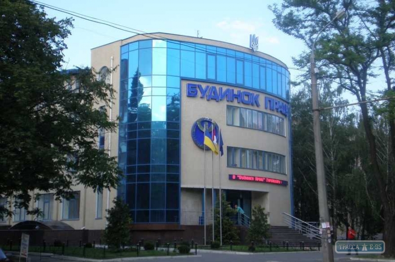 Центр занятости трудоустроил за год в Одессе более 2 тыс человек 
