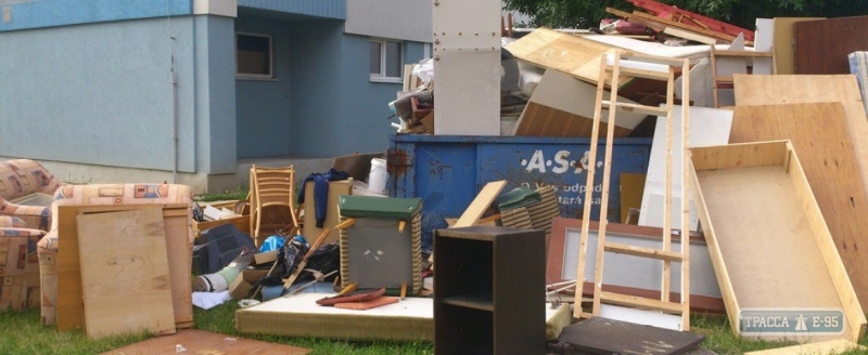 Первая площадка для сбора крупногабаритного мусора открылась в Одессе