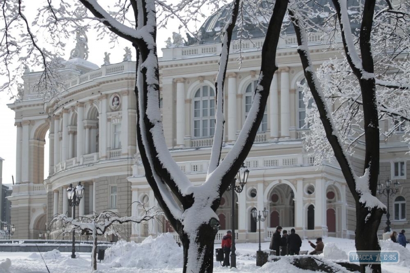 На Одессу обрушится сильный снегопад: мэрия обратилась к горожанам