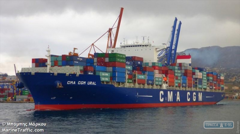 Медики Одесского порта приведены в повышенную готовность в ожидании контейнеровоза из Китая