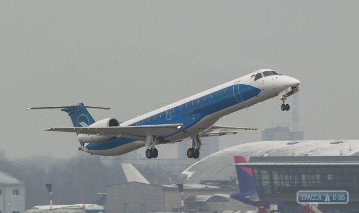 Windrose выполнила первый рейс из Одессы в Киев