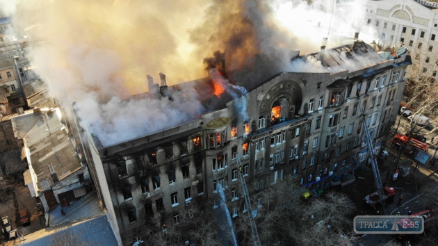 Двое новых подозреваемых появились в деле о трагическом пожаре в Одессе на Троицкой