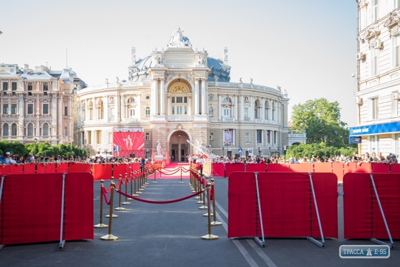 Ведущими церемонии открытия Одесского кинофестиваля станут украинские звезды
