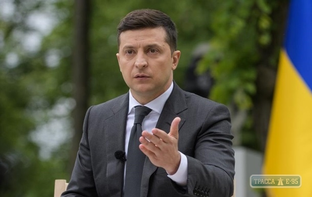 Зеленский анонсировал увольнение губернаторов