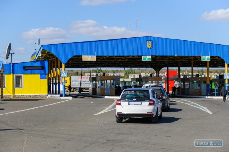 Пункт пропуска «Кучурган» на границе с Молдовой возобновляет роботу