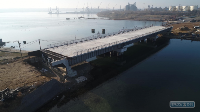 Недостроенный мост через Сухой лиман перешел в госсобственность
