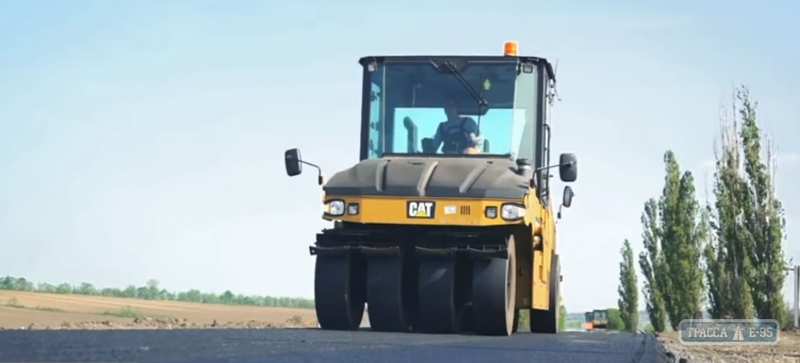 Более 160 км дорог отремонтируют в Одесской области в текущем году. Видео