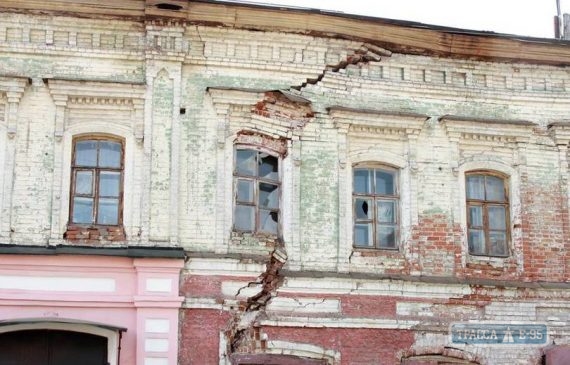 Одесские чиновники пересчитала дома, грозящие обрушением
