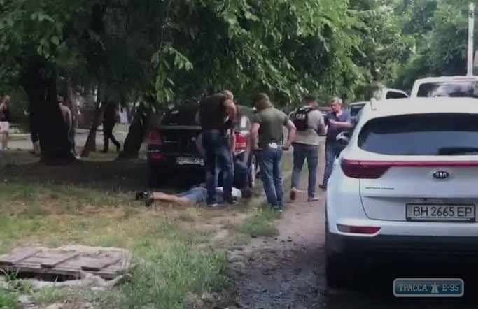 Погоня со стрельбой в Одессе закончилась задержанием бандитов 