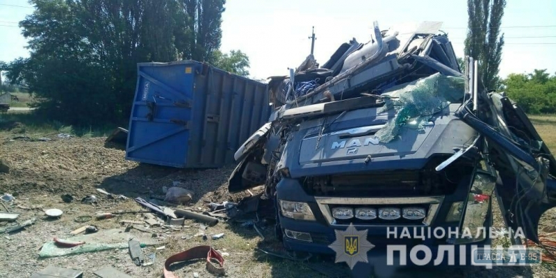 Два человека погибли на трассе Одесса-Рени. Видео