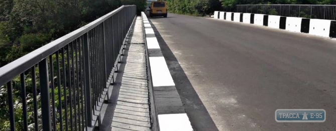 Дорожники отремонтировали мост на международной трассе в Одесской области