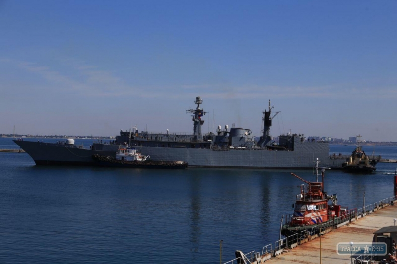 Сразу пять кораблей НАТО вошли в Одесский порт