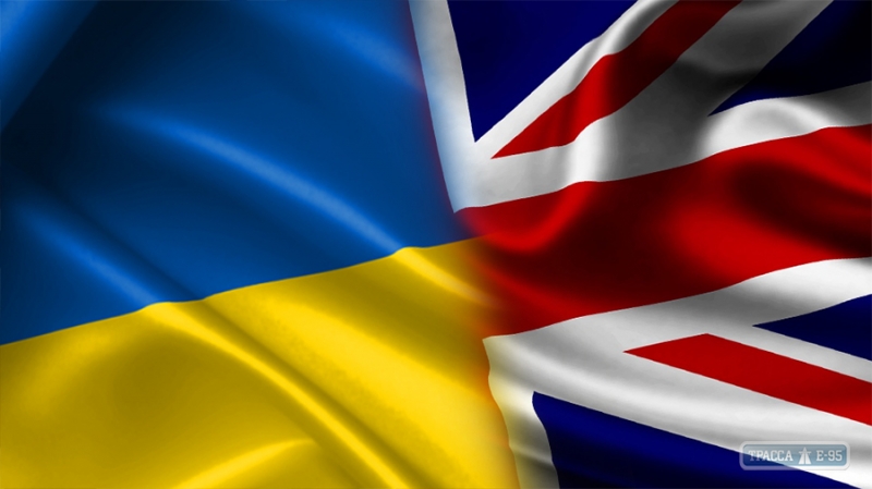 Британия будет поставлять в Украину новейшее вооружение для ВМС