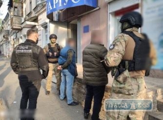 Мошенники пытались украсть здание налоговой в центре Одессы