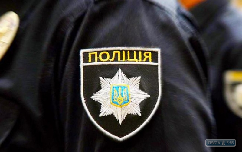 Подозреваемый стрелял в следователей, которые пришли к нему с обыском в Одессе