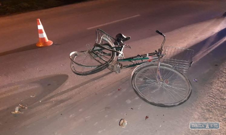 Неустановленный автомобиль убил велосипедиста в Измаиле