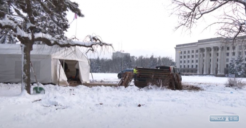 Пункты обогрева бездомных появились в Одессе. Видео 