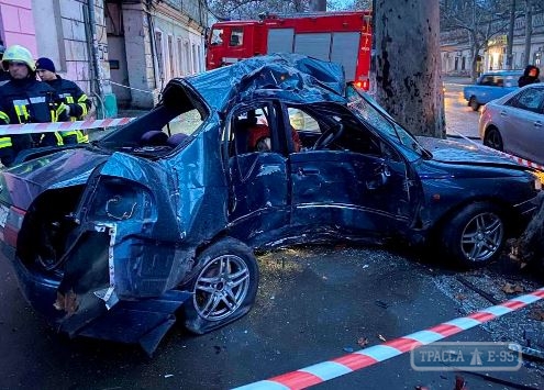Водитель погиб в ДТП в Одессе. Видео