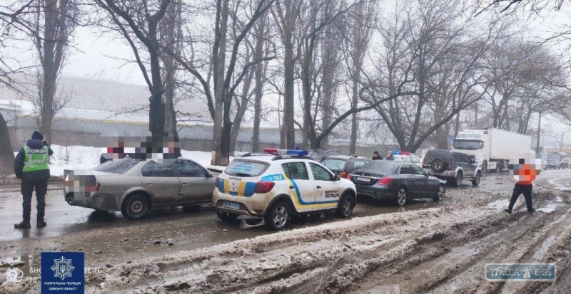6 автомобилей разбились в ДТП в Одессе. Видео