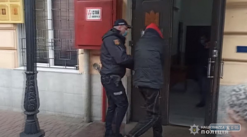 Одесские полицейские разыскали убийцу пожилой женщины. Видео