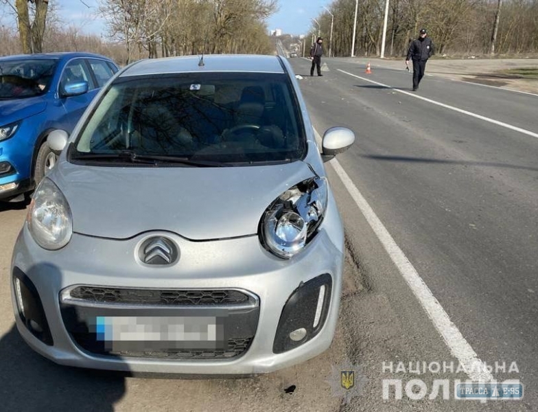 Девочка-подросток погибла под колесами авто на трассе Одесса-Южный