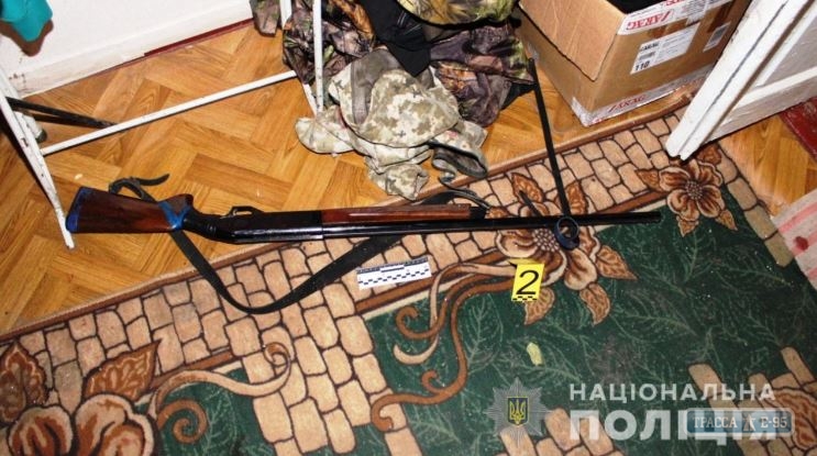 Житель Одесской области застрелил жену на виду у сына и пытался покончить с собой. Видео