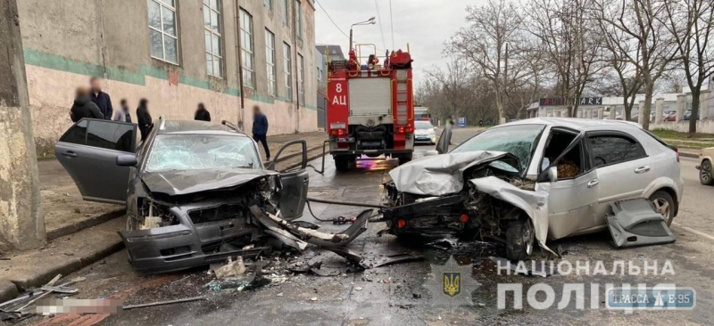 Один человек погиб и трое травмированы в ДТП в Одессе